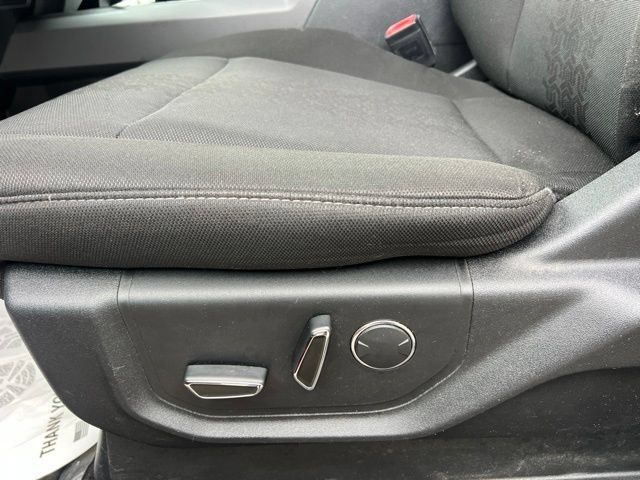 Used 2018 Ford F150 XLT w/ Equipment Group 302A Luxury AWD/4WD image 21