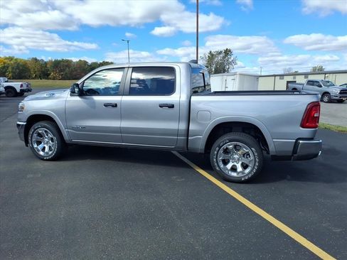 New 2026 RAM 1500 Big Horn AWD/4WD image 8