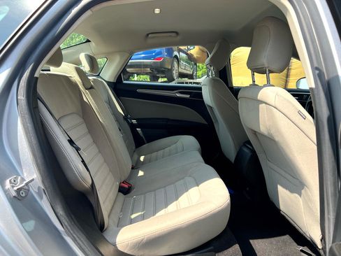 Used 2020 Ford Fusion S image 14