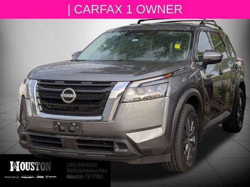 Used 2024 Nissan Pathfinder SV w/ Cargo Package image 4