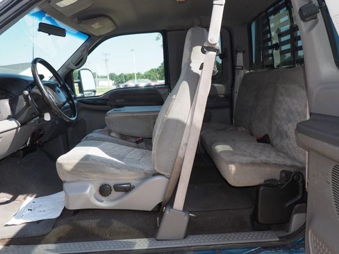 Used 2000 Ford F250 XLT image 8