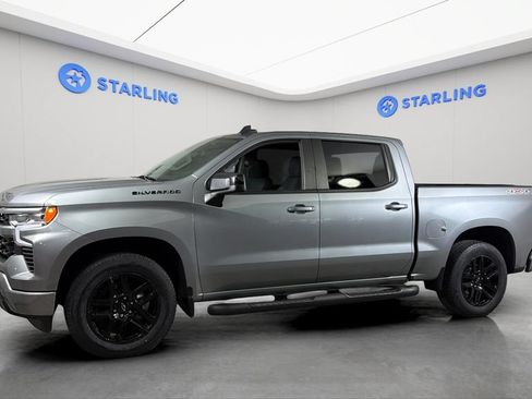 Used 2023 Chevrolet Silverado 1500 RST w/ Protection Package AWD/4WD image 2