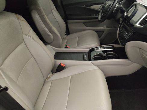 Used 2017 Honda Pilot Elite image 21