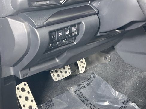 Used 2022 Subaru Forester Wilderness image 10
