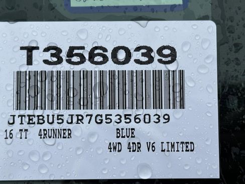 Used 2016 Toyota 4Runner Limited image 15