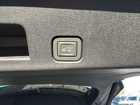 New 2026 Buick Enclave Avenir w/ Super Cruise Package image 35