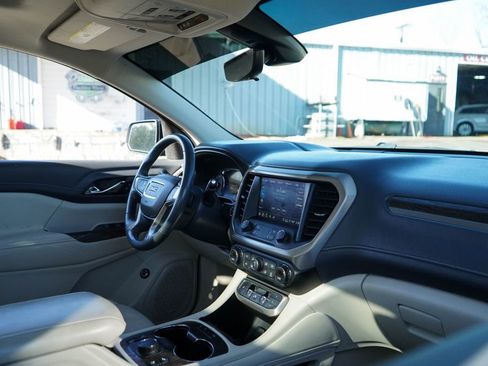 Used 2021 GMC Acadia Denali w/ Denali Technology Package image 35