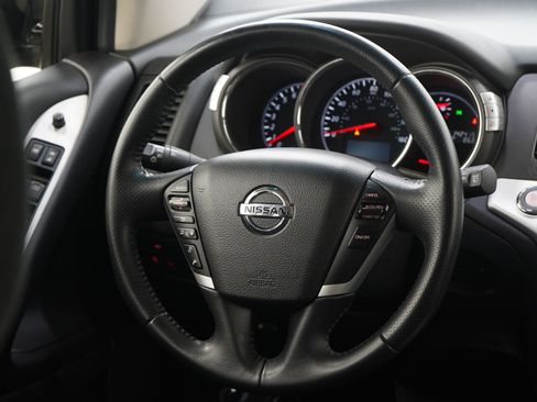 Used 2013 Nissan Murano SV w/ Value Pkg image 16