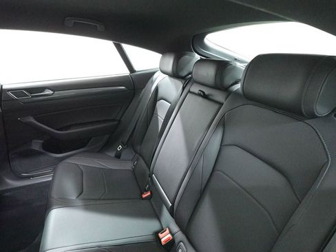 Used 2019 Volkswagen Arteon SE image 25