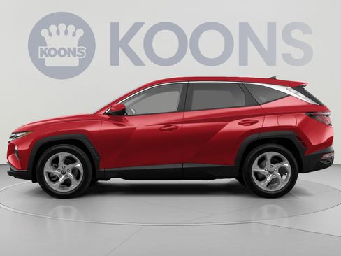 Used 2024 Hyundai Tucson SE AWD/4WD image 2