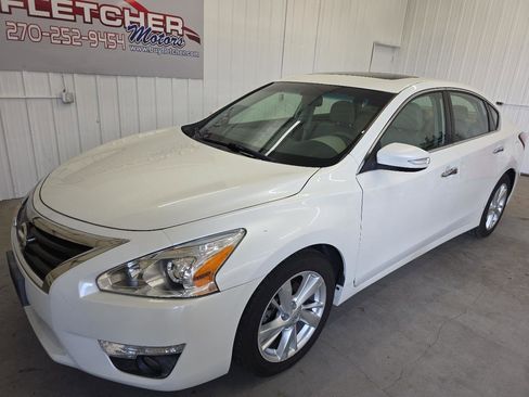 Used 2015 Nissan Altima 2.5 SL w/ Technology Package image 3