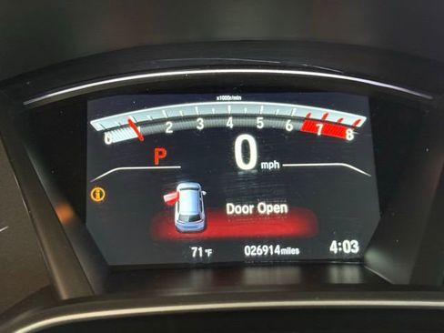 Used 2017 Honda CR-V Touring image 12
