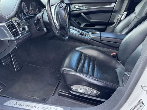 Used 2016 Porsche Panamera GTS image 15