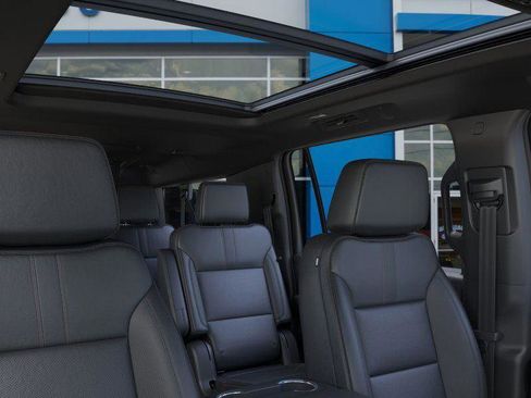 New 2026 Chevrolet Suburban RST image 24