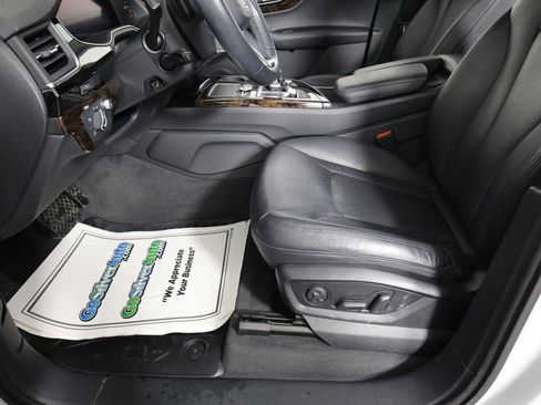 Used 2018 Audi Q7 3.0T Prestige w/ Prestige Package image 13