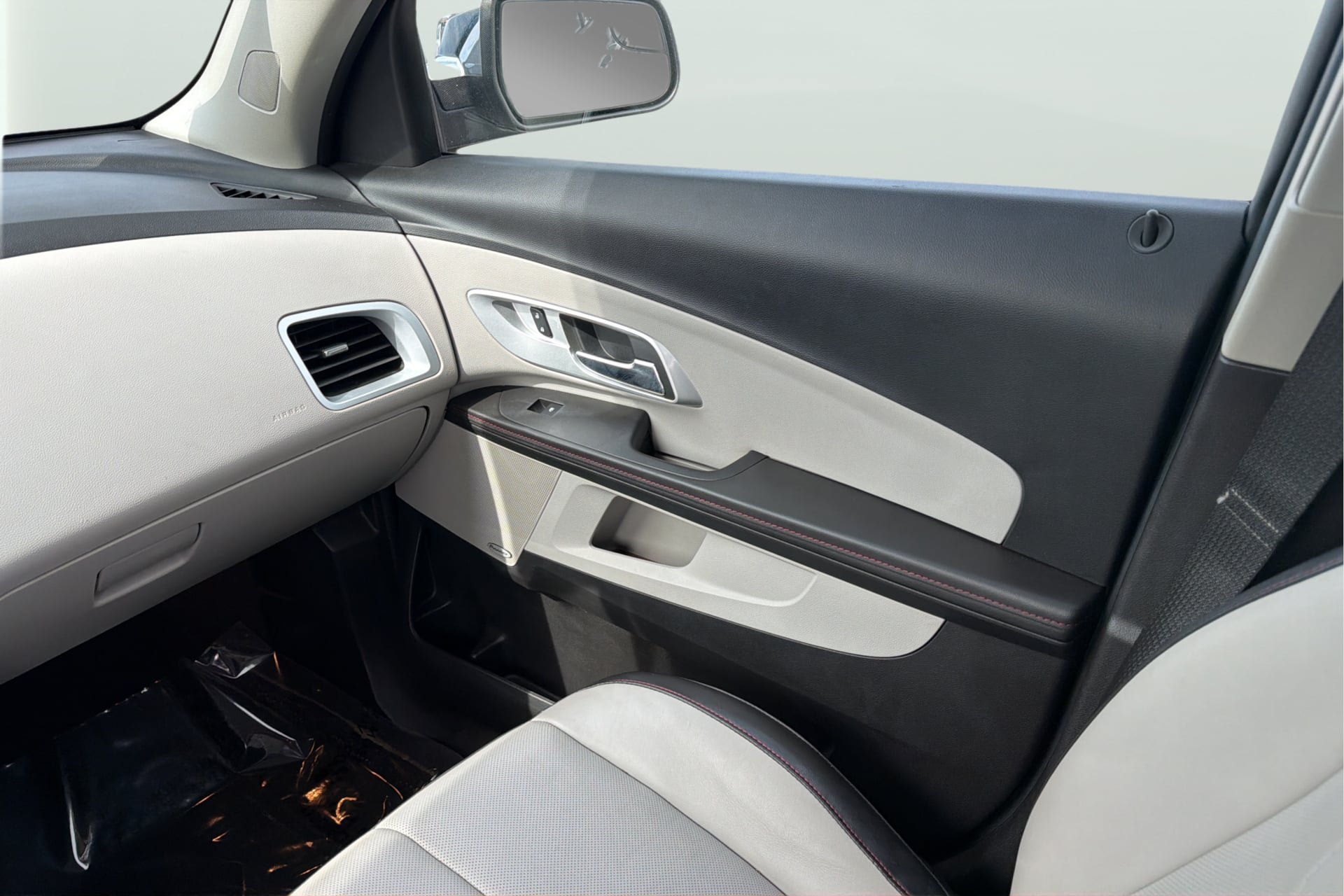 Used 2012 Chevrolet Equinox LTZ w/ LPO, Protection Package FWD image 17