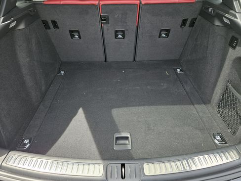 Certified 2023 Porsche Macan GTS image 31