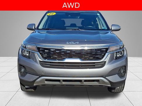Used 2023 Kia Seltos S image 2