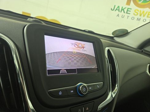 Used 2022 Chevrolet Equinox LT FWD image 20