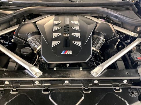 Certified 2025 BMW X5 M60i image 30