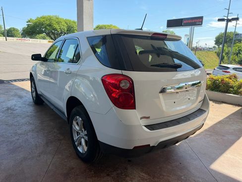 Used 2015 Chevrolet Equinox LS FWD image 4