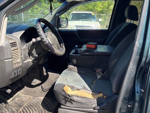 Used 2005 Nissan Titan XE AWD/4WD image 4