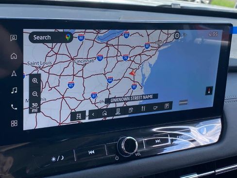 New 2025 Mitsubishi Outlander SEL image 9