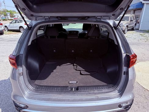 Used 2020 Kia Sportage LX image 15