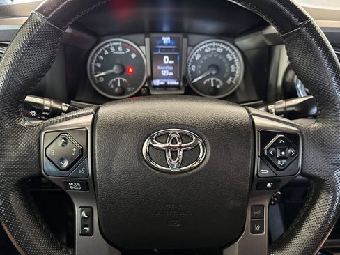 Used 2023 Toyota Tacoma TRD Off-Road w/ Black Out Package (TMS) image 21