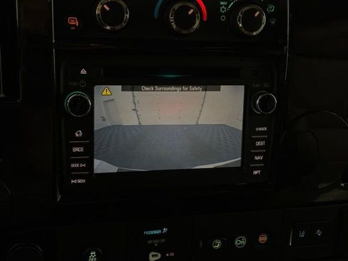 Used 2019 GMC Savana 2500 RWD image 38