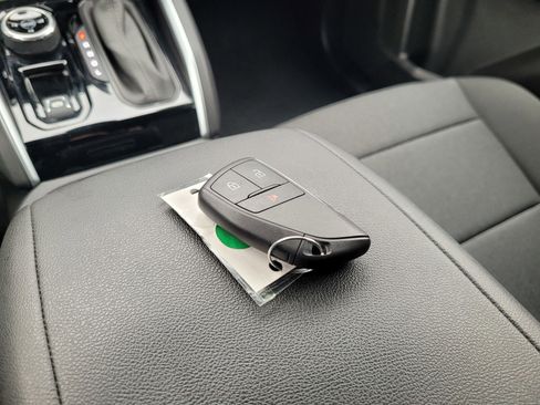 Used 2024 Chevrolet Colorado Trail Boss w/ Advanced Trailering Package image 20