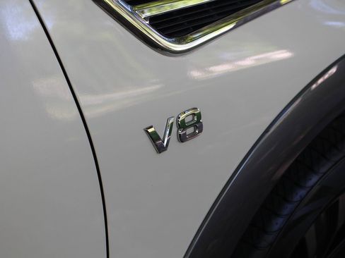 Used 2018 Nissan Armada Platinum w/ Cargo Package image 55