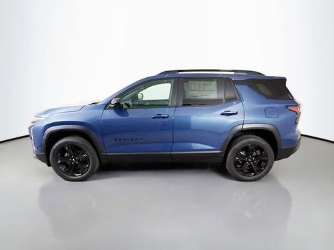 New 2026 Chevrolet Equinox LT w/ Midnight Edition FWD image 4