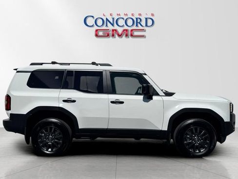 Used 2024 Toyota Land Cruiser 1958 image 3