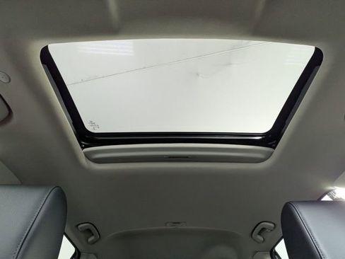 Certified 2023 Honda CR-V EX-L image 8