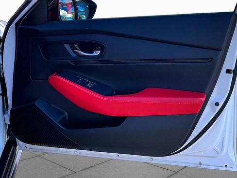 Used 2025 Honda Accord Sport image 22