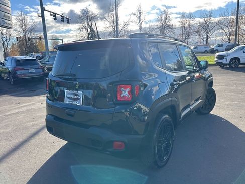 Certified 2020 Jeep Renegade Sport image 6