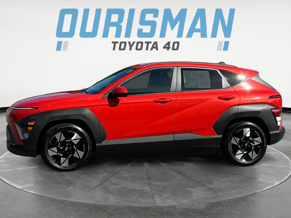 Used 2024 Hyundai Kona SEL FWD image 4