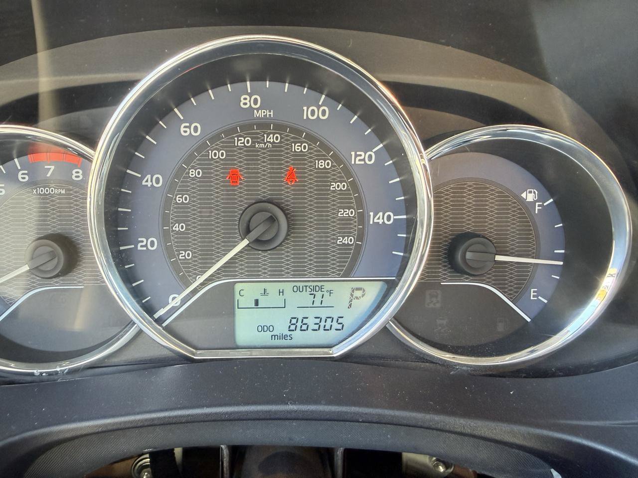 Used 2015 Toyota Corolla LE FWD image 28