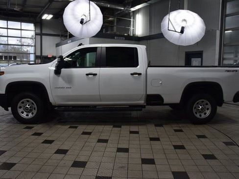Used 2024 Chevrolet Silverado 3500 W/T w/ WT Convenience Package image 3