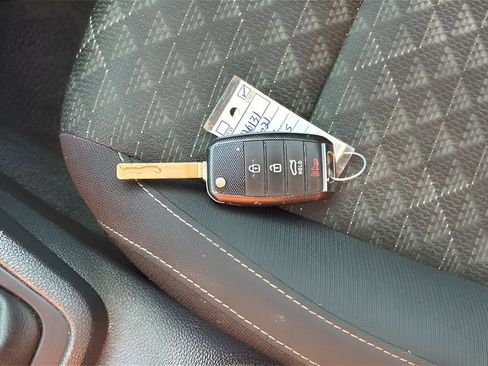 Used 2021 Kia Rio S image 31