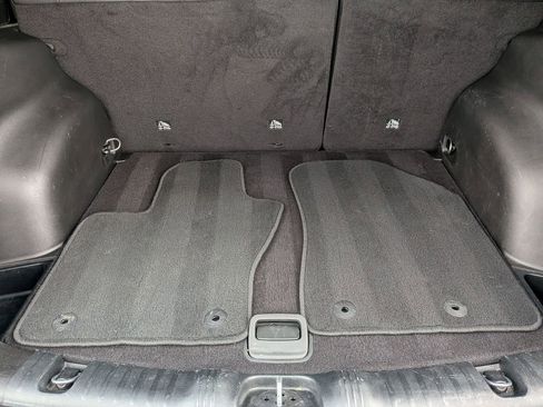 Used 2025 Jeep Compass Limited image 29