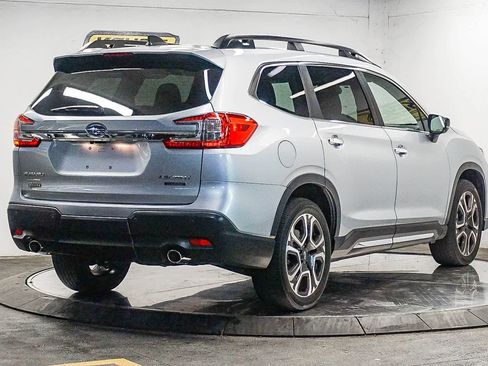Used 2024 Subaru Ascent Touring AWD/4WD image 4