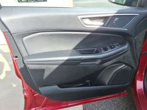 Used 2024 Ford Edge SEL w/ Convenience Package AWD/4WD image 21
