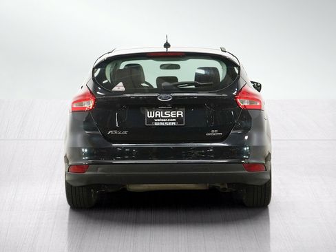 Used 2015 Ford Focus SE FWD image 4