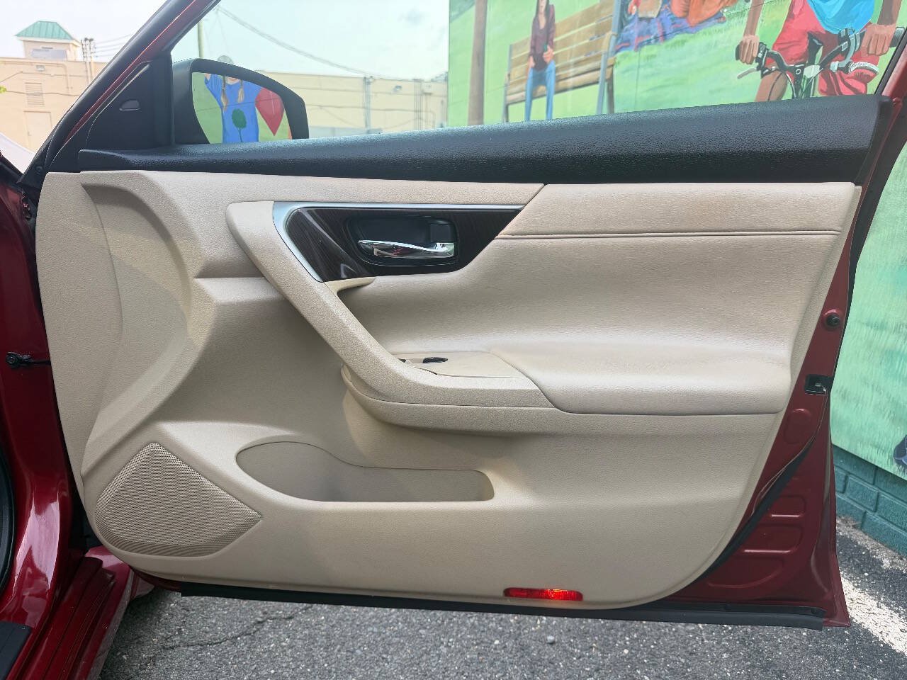 Used 2015 Nissan Altima 2.5 SL w/ Technology Package FWD image 17
