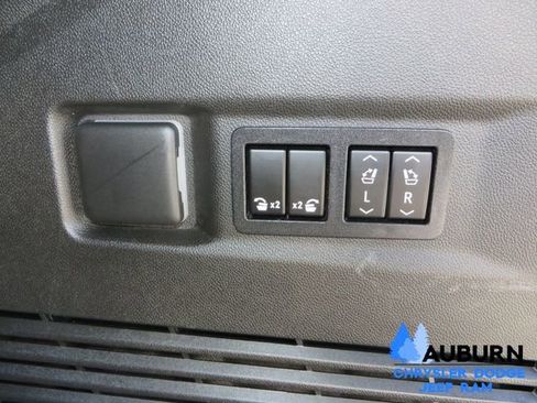 Used 2022 Chevrolet Tahoe RST w/ Luxury Package image 59