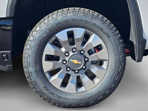 New 2026 Chevrolet Silverado 2500 Custom w/ Custom Value Package image 11