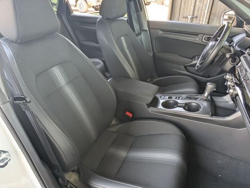 Used 2025 Honda Civic Sport image 19