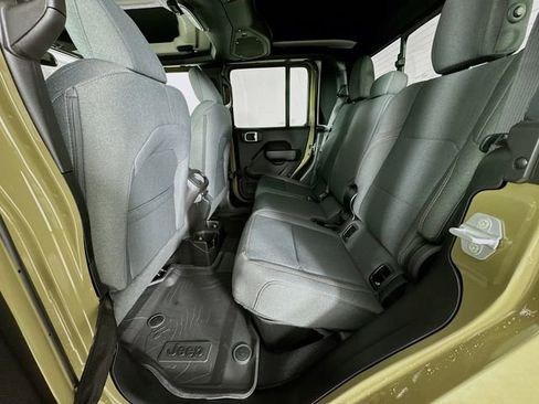 New 2026 Jeep Gladiator Sport image 26